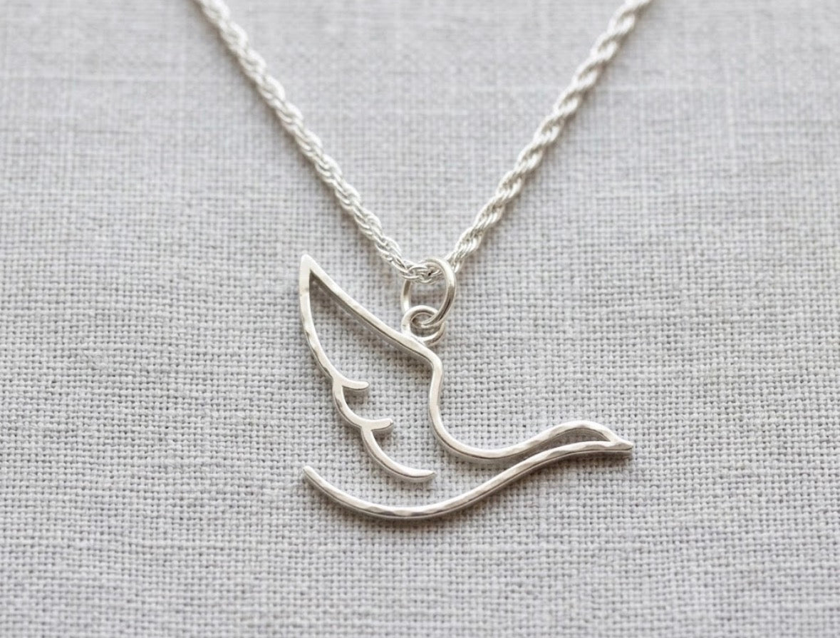 FLY AWAY | NECKLACE